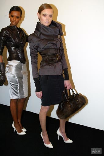 Rare Gucci FW 2003 Runway full look by Tom Ford