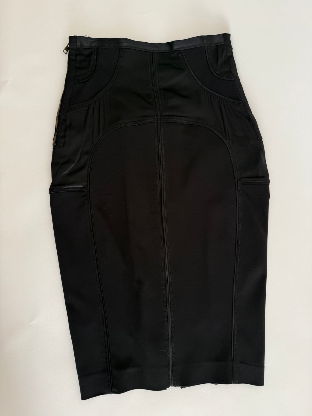 Rare Gucci FW 2003 Runway full look by Tom Ford