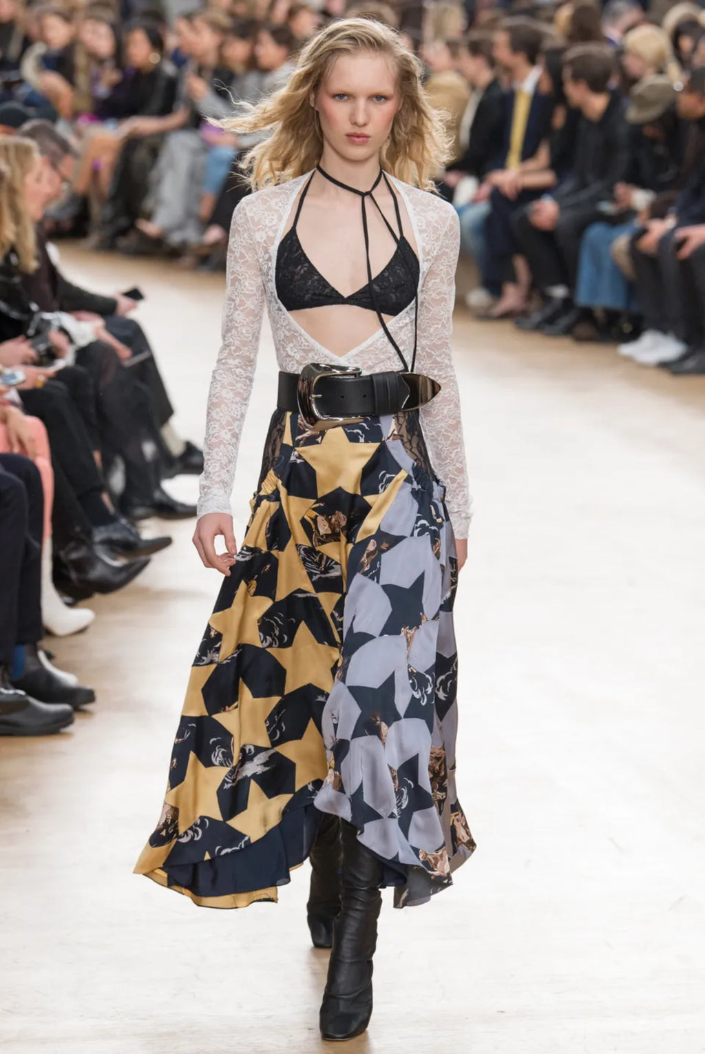 Nina Ricci F/W 2017 over knee boots