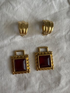 Givenchy gold clip 90s earrings
