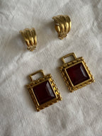 Givenchy gold clip 90s earrings
