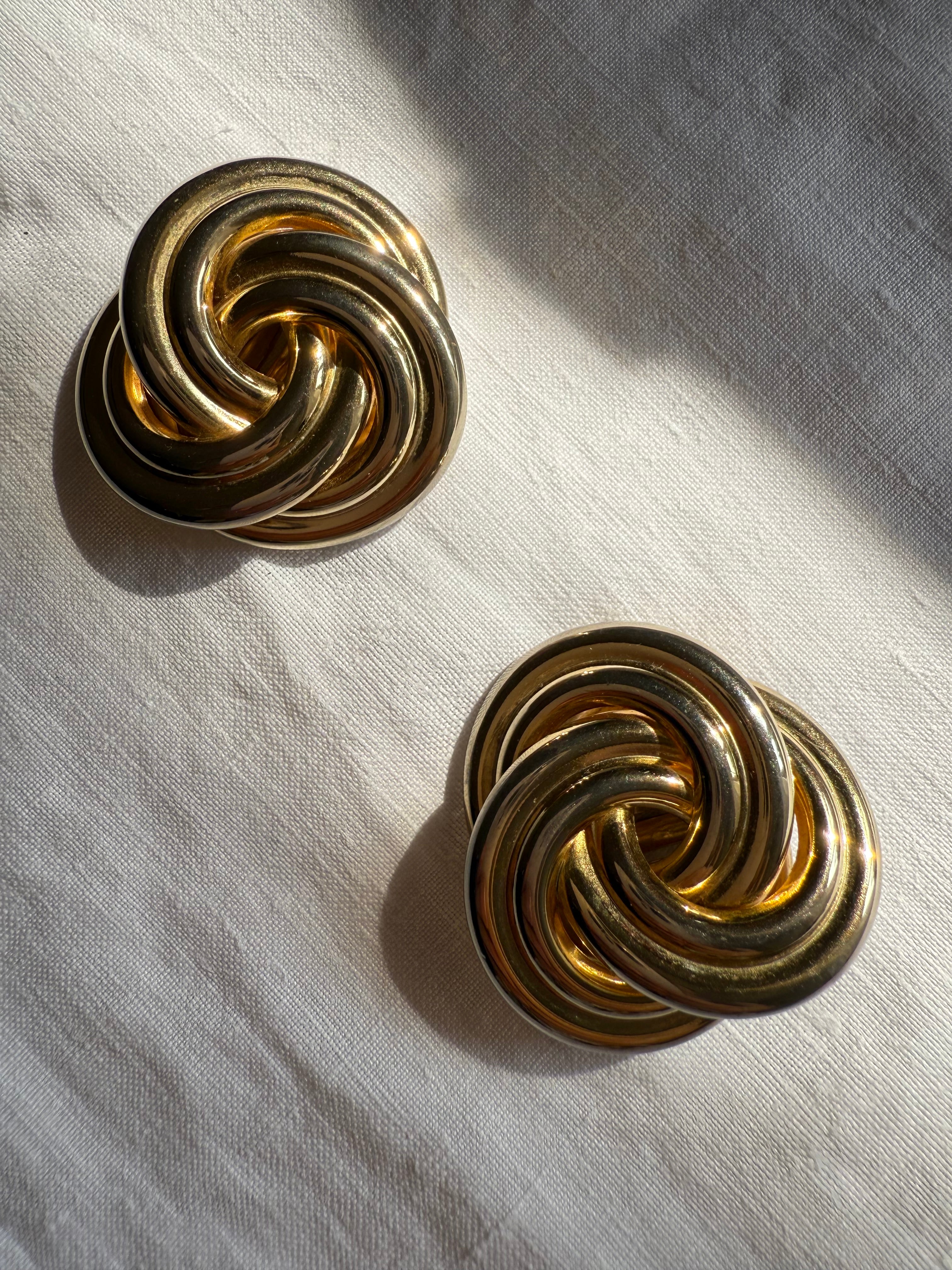 Givenchy gold earrings clip