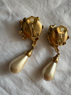 Valentino 90s vintage gold clip earrings