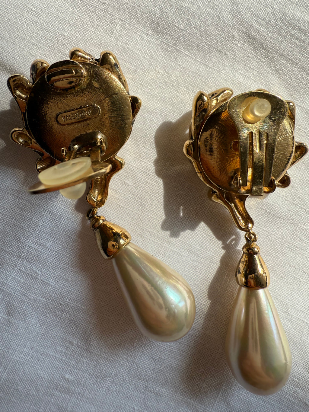 Valentino 90s vintage gold clip earrings