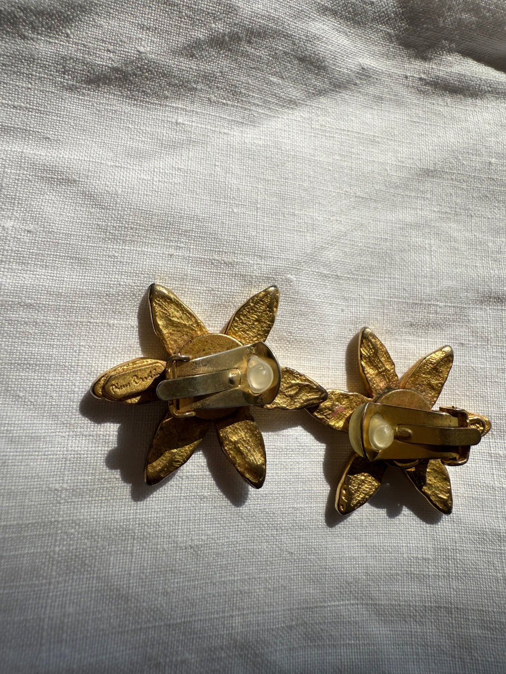 Pierre Cardin gold clip earrings 90s