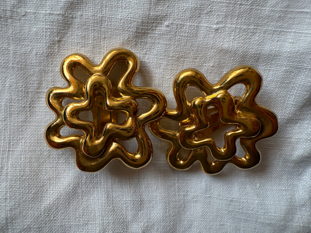 Lanvin gold earrings clip vintage