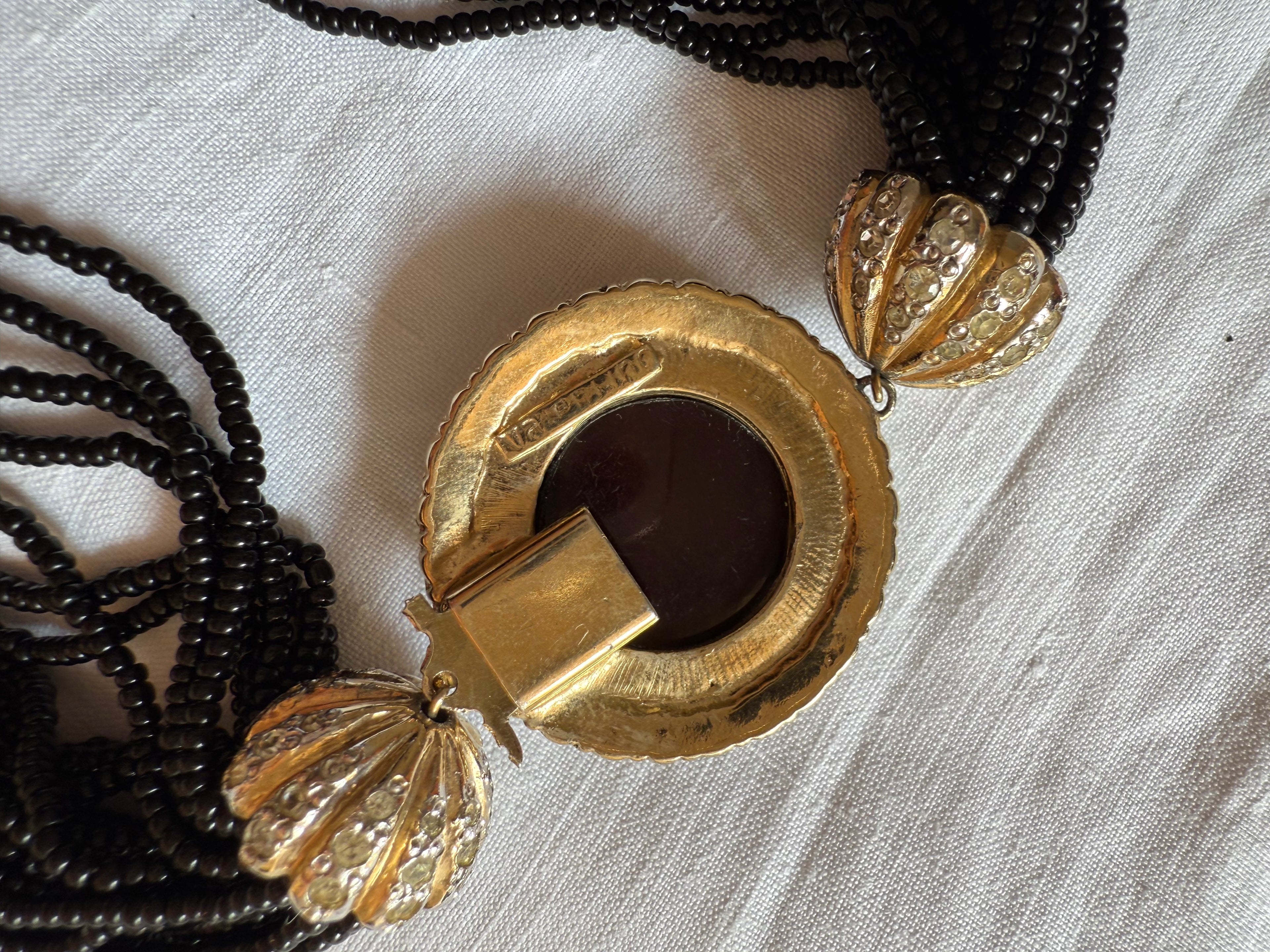 Valentino necklace 90s
