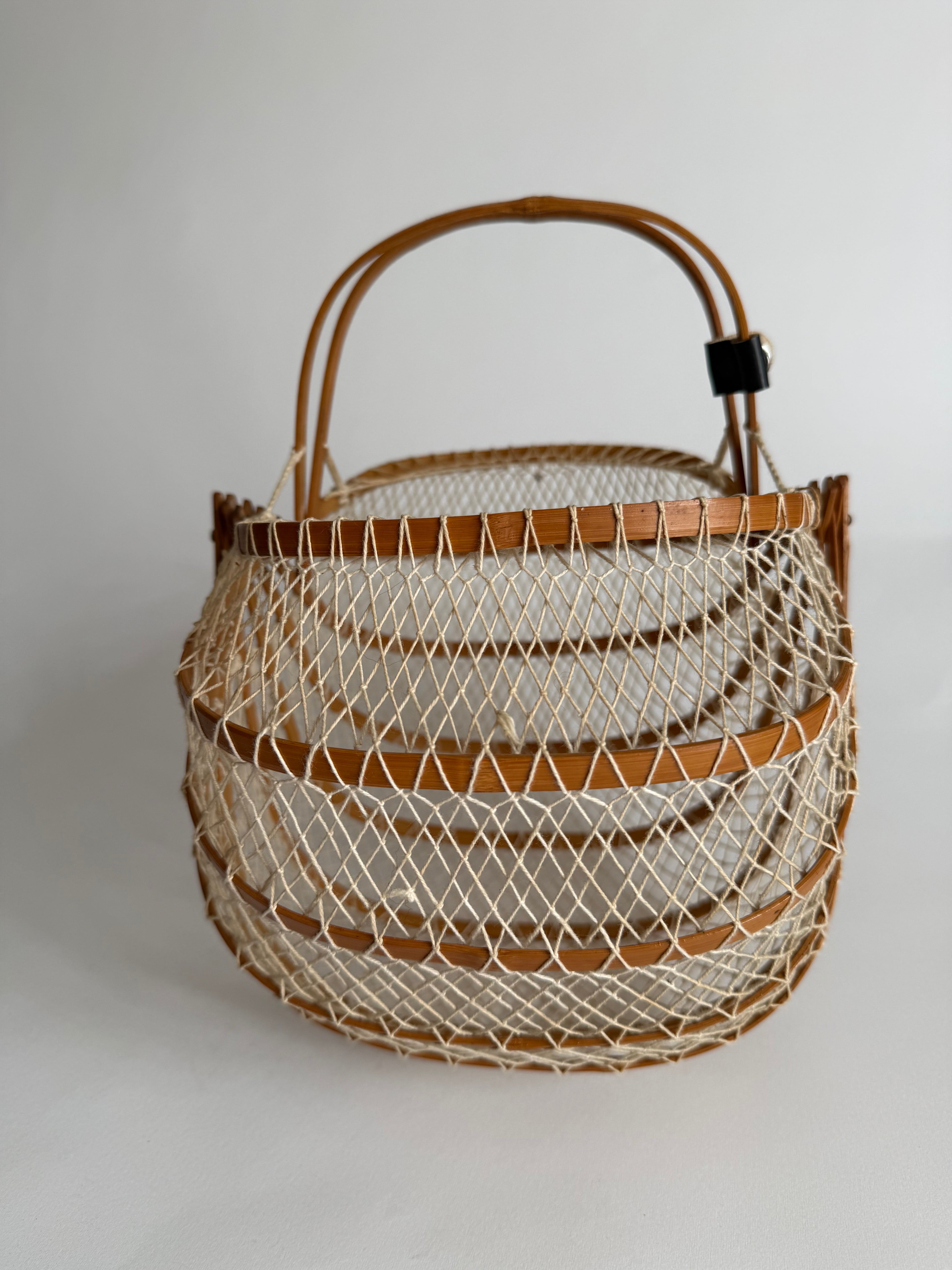 Fishing net bamboo bag 1960s
