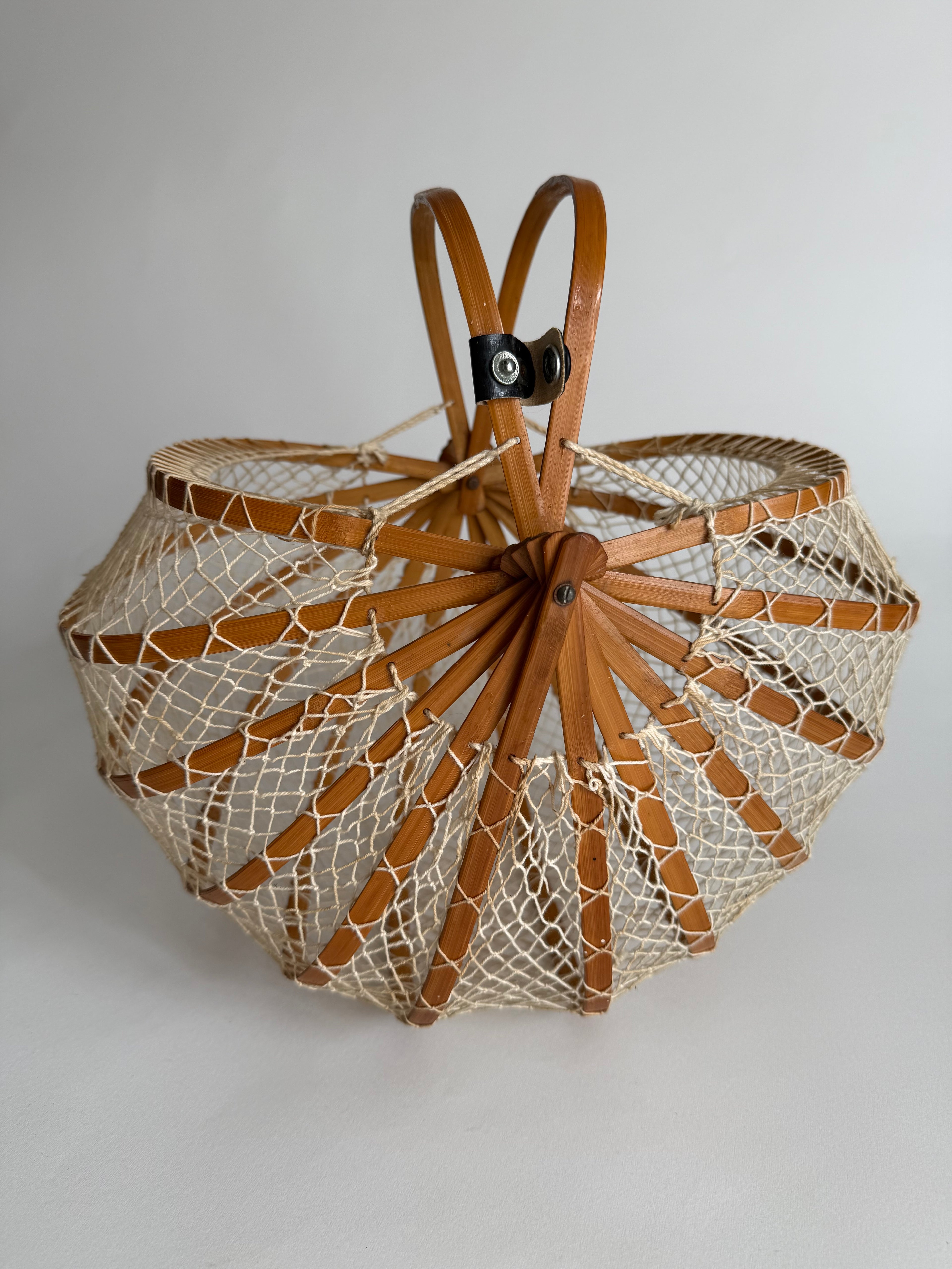 Fishing net bamboo bag 1960s