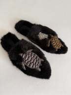 Sanayi 313 mules turtles faux fur