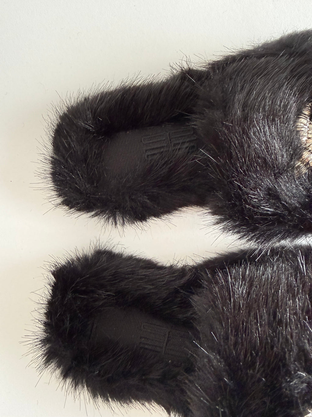 Sanayi 313 mules turtles faux fur