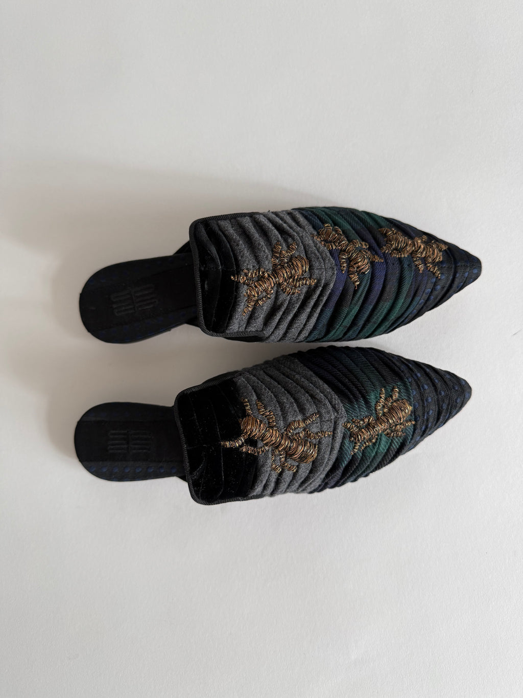 Sanayi 313 embroidery ants