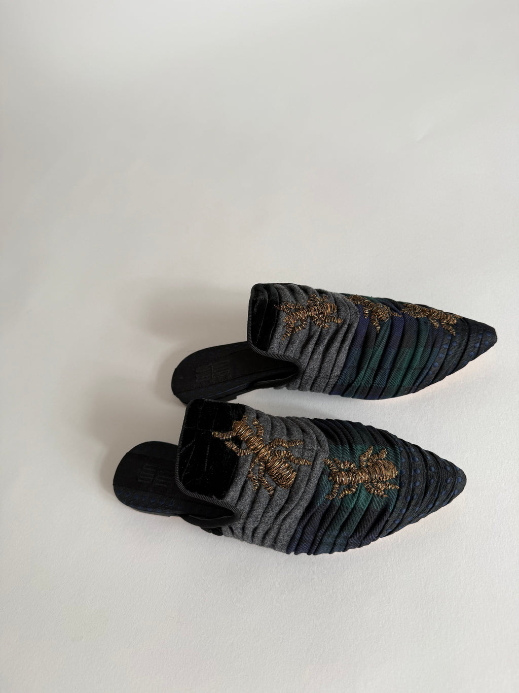 Sanayi 313 embroidery ants