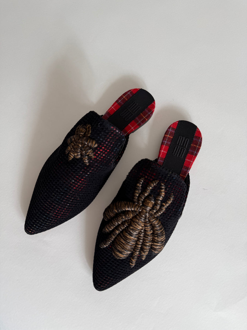 Sanayi 313 velvet embroidery spiders