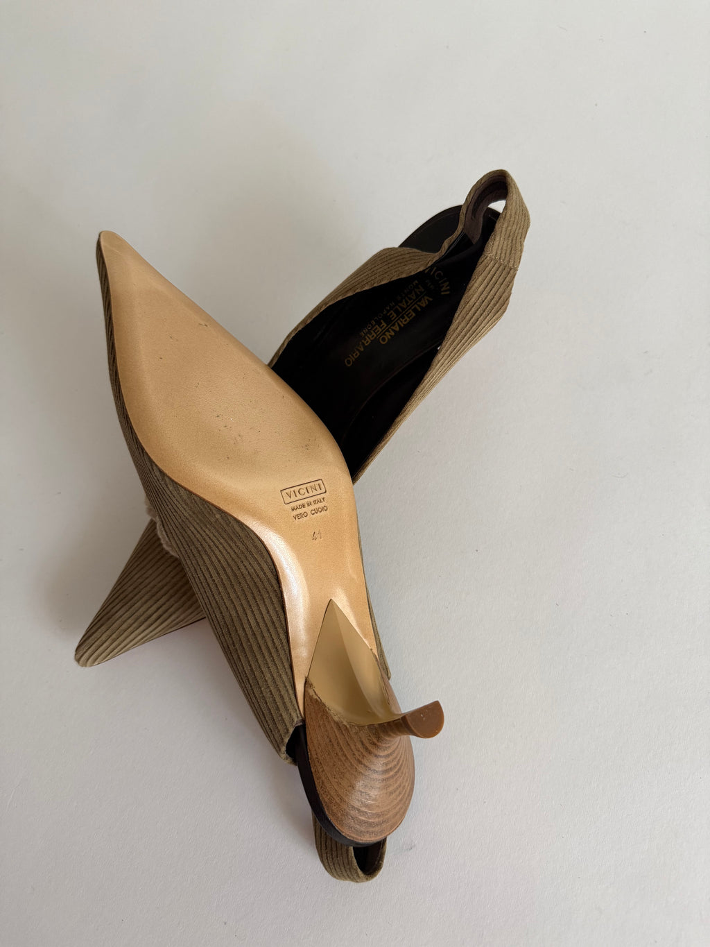 Slingback flower beige