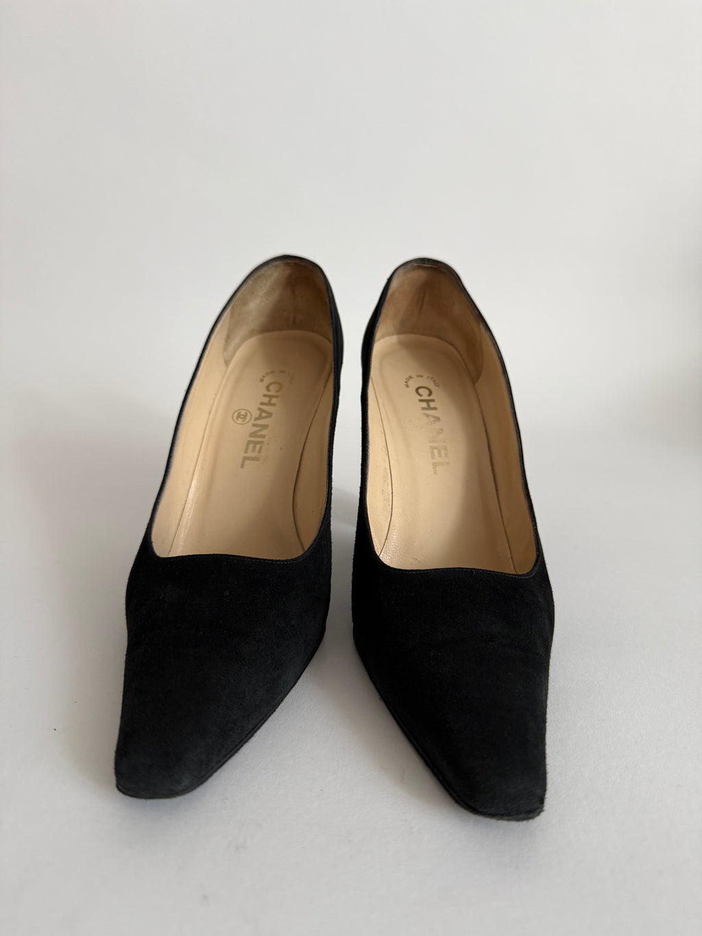 Chanel 2000s suede vintage heels