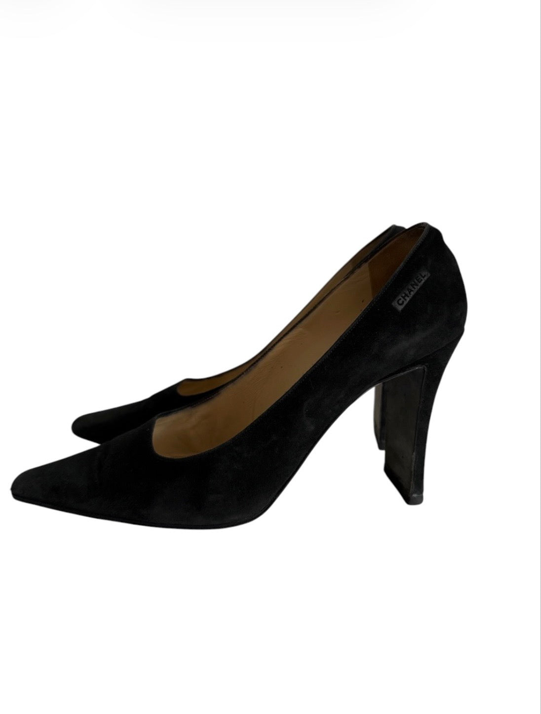 Chanel 2000s suede vintage heels
