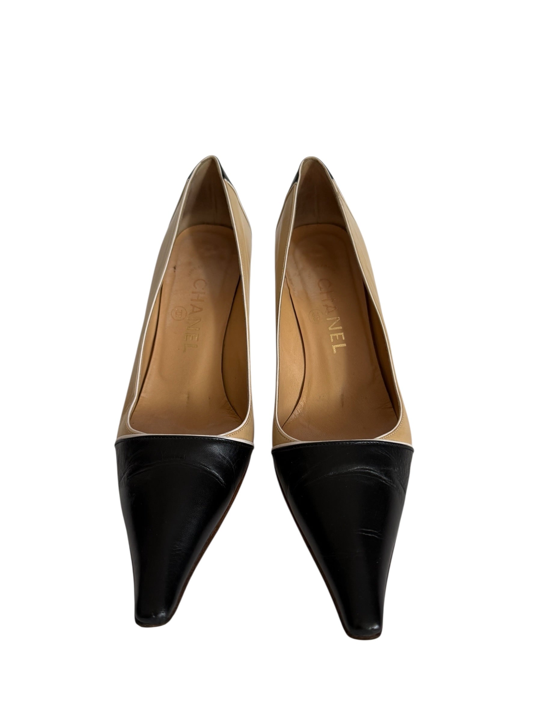 Chanel heels bicolor