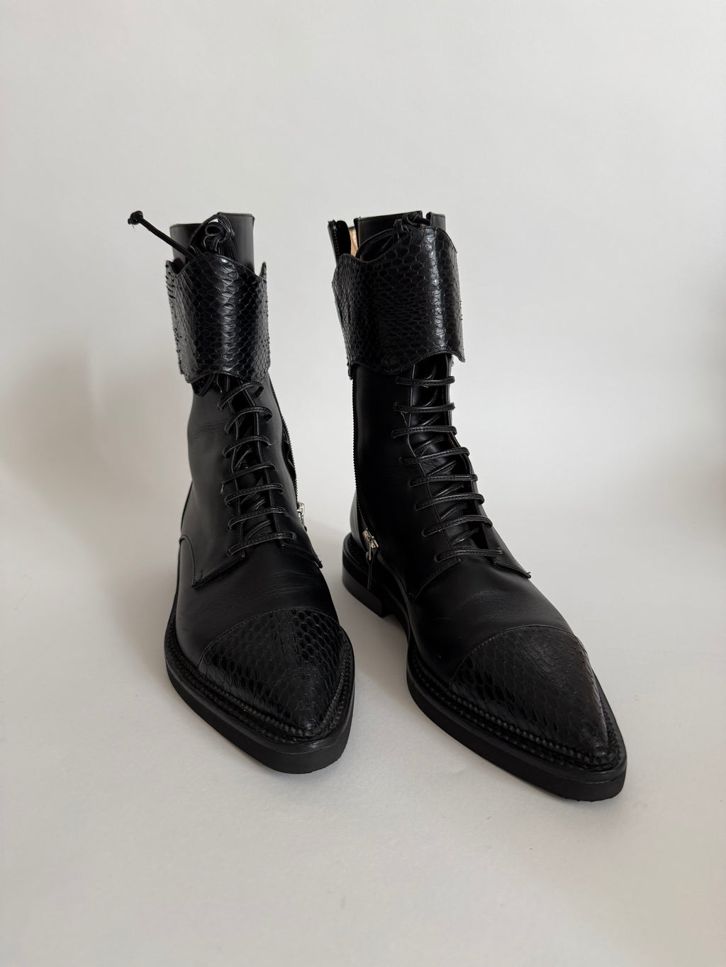 Leather black boots