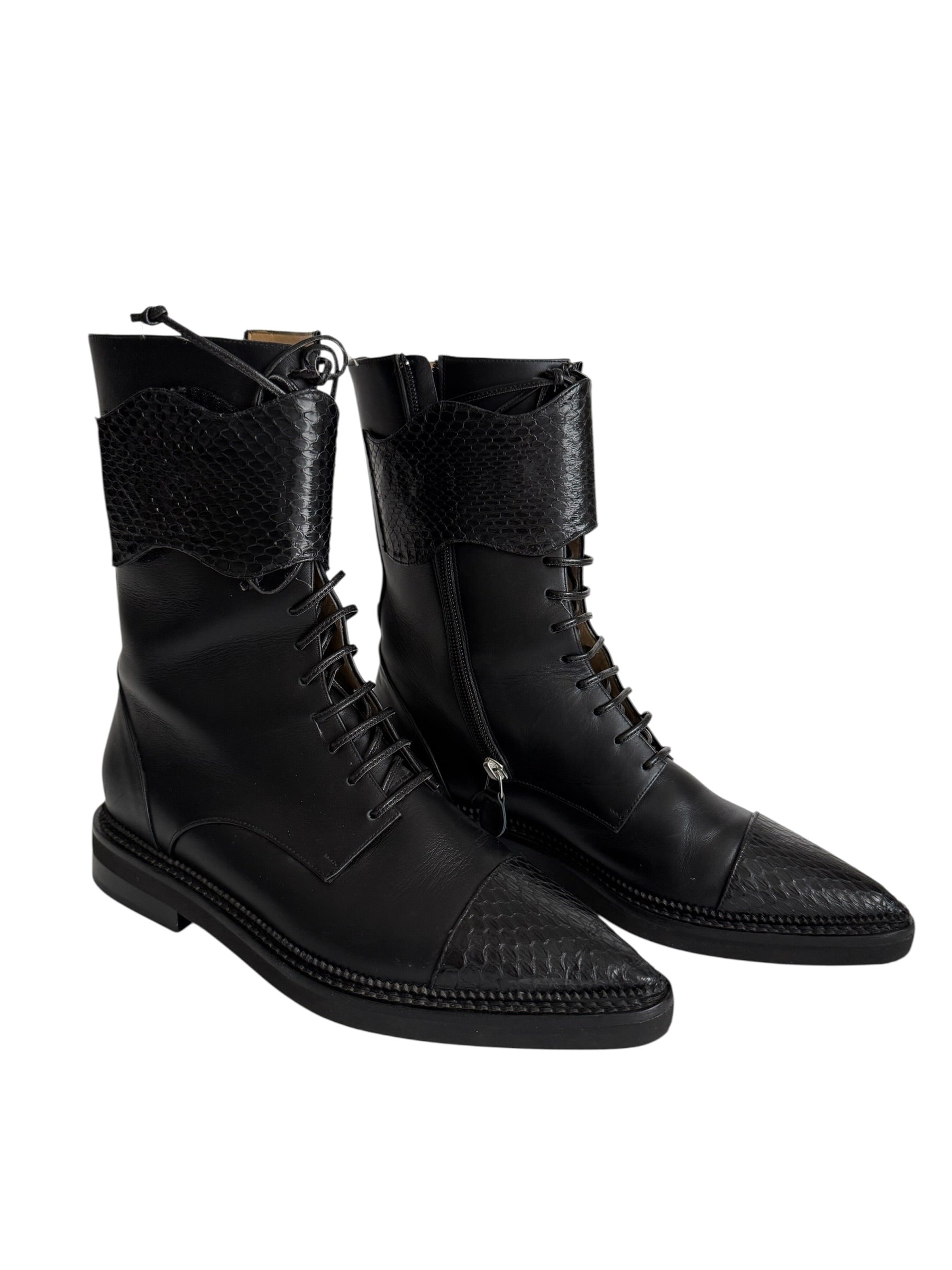 Leather black boots