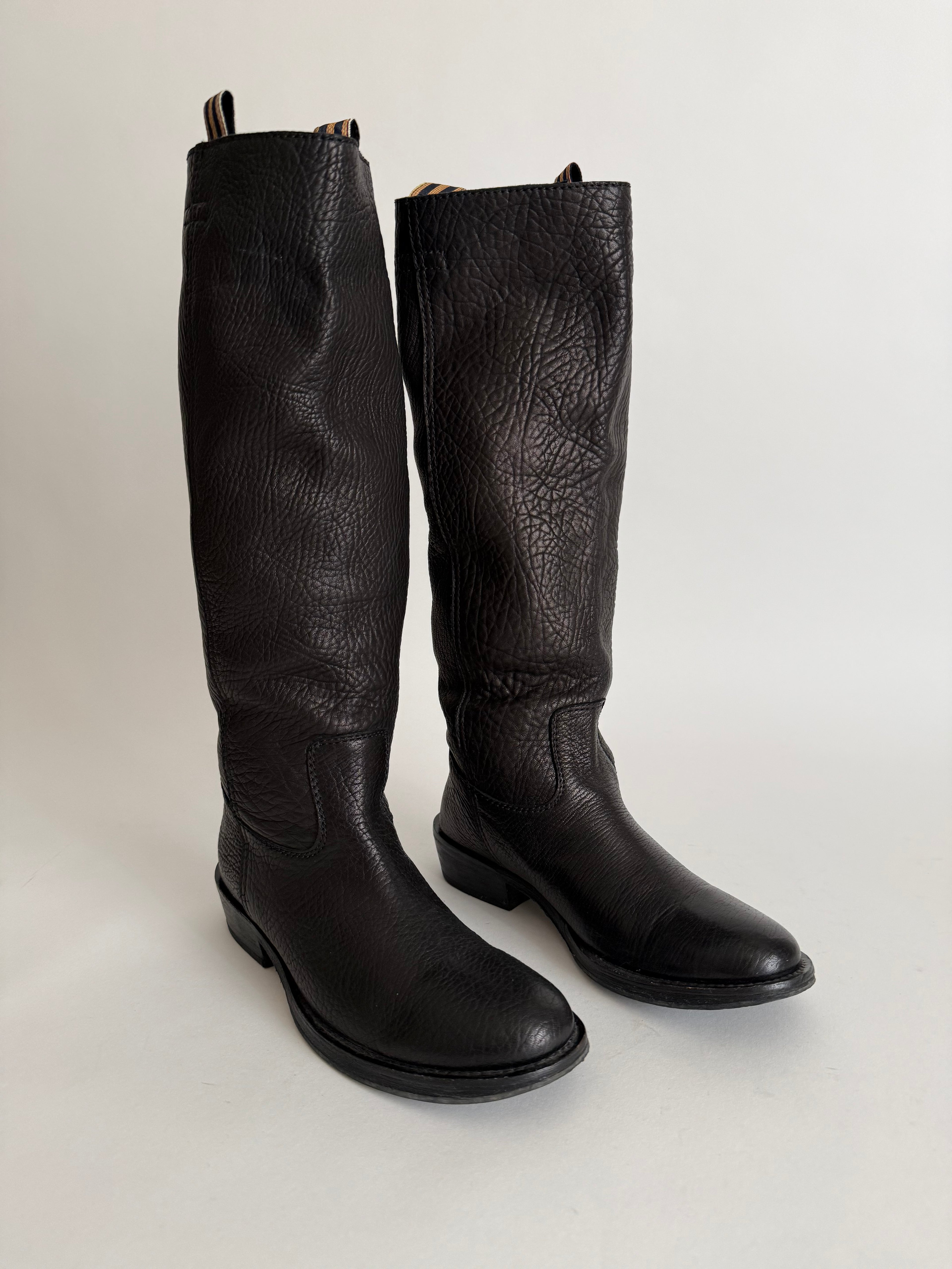 Vintage black boots leather