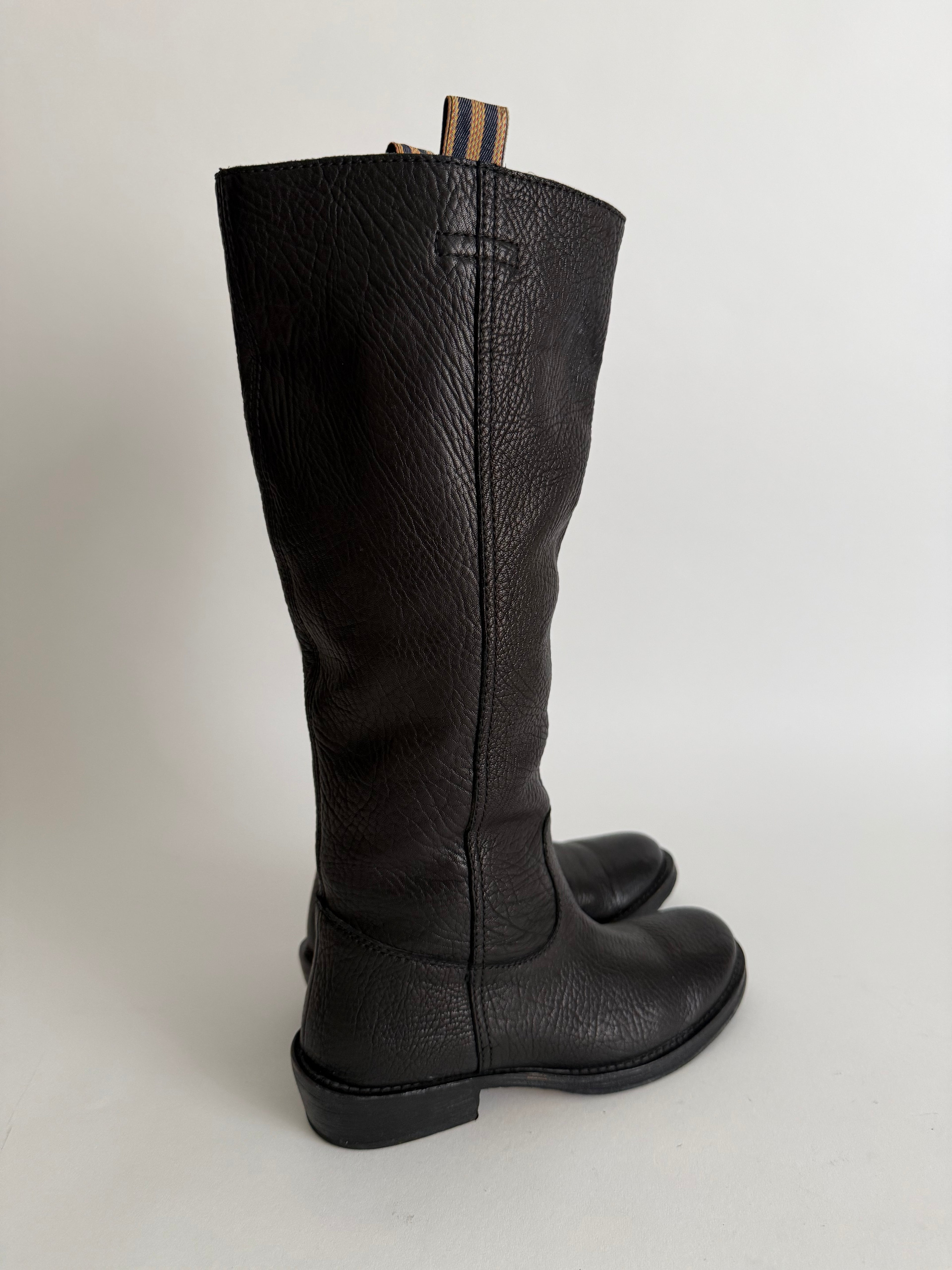 Vintage black boots leather