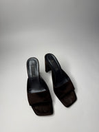 Vintage heels brown silk