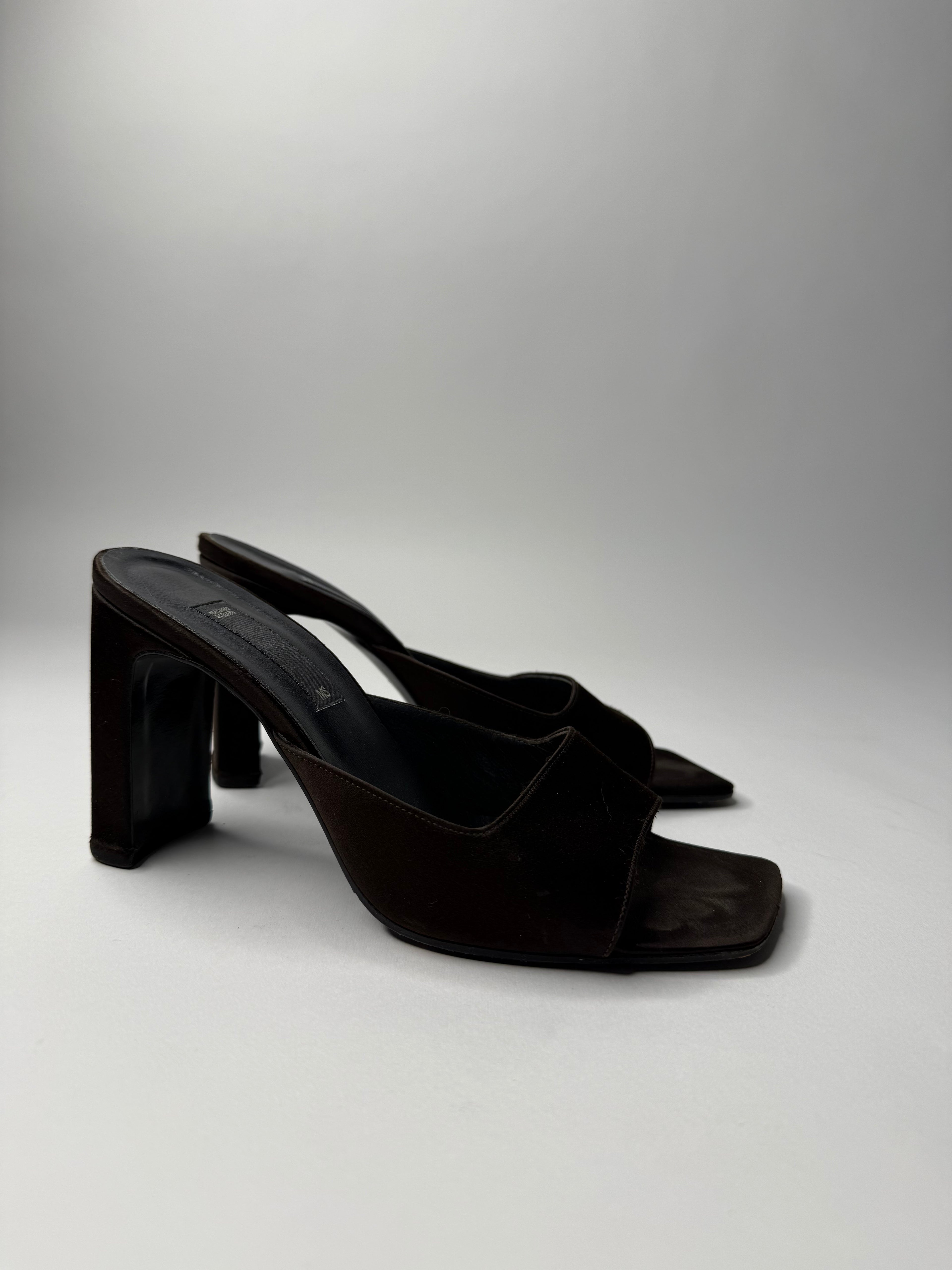 Vintage heels brown silk