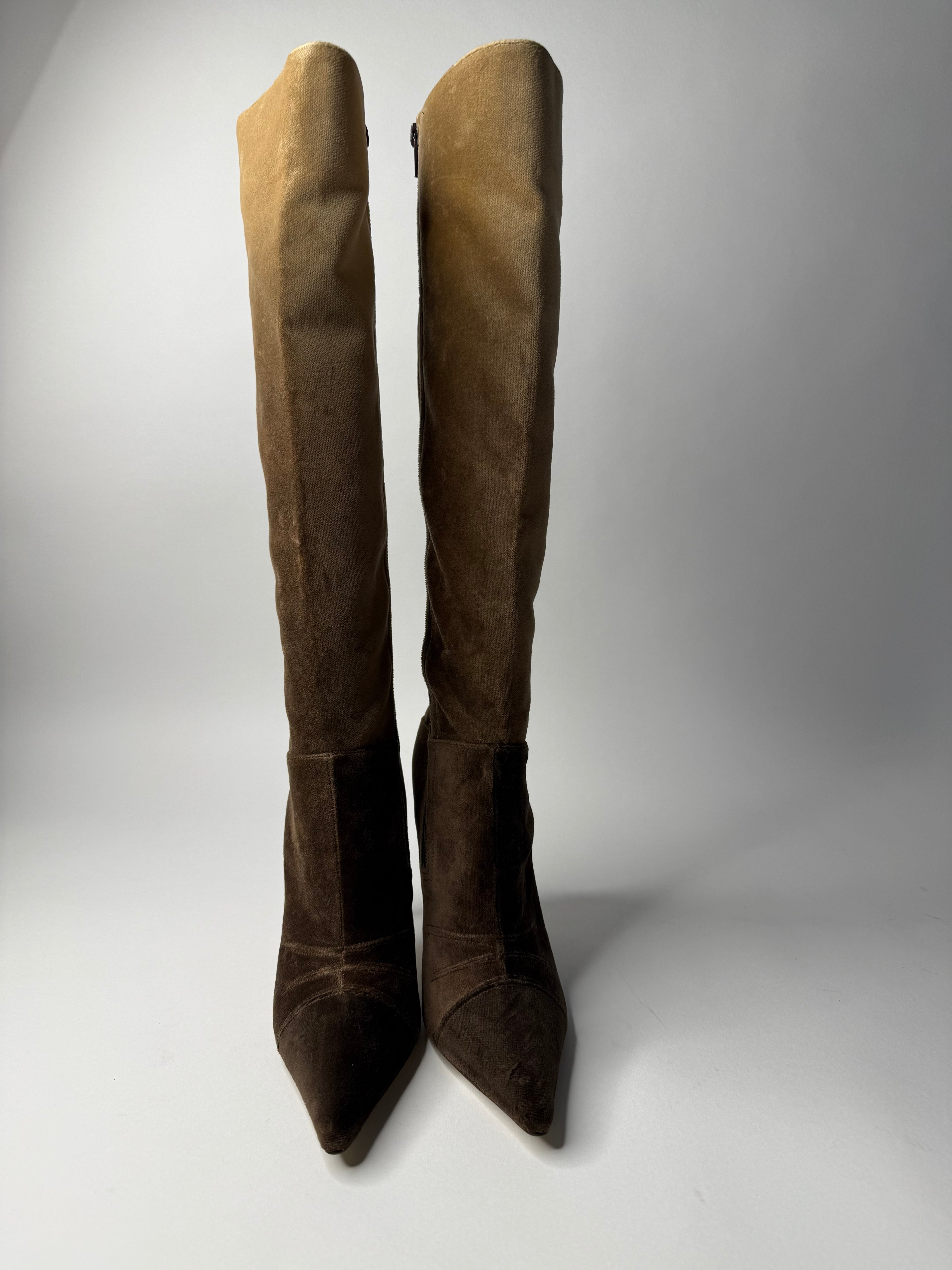 Chloé F/W 2001 velvet boots