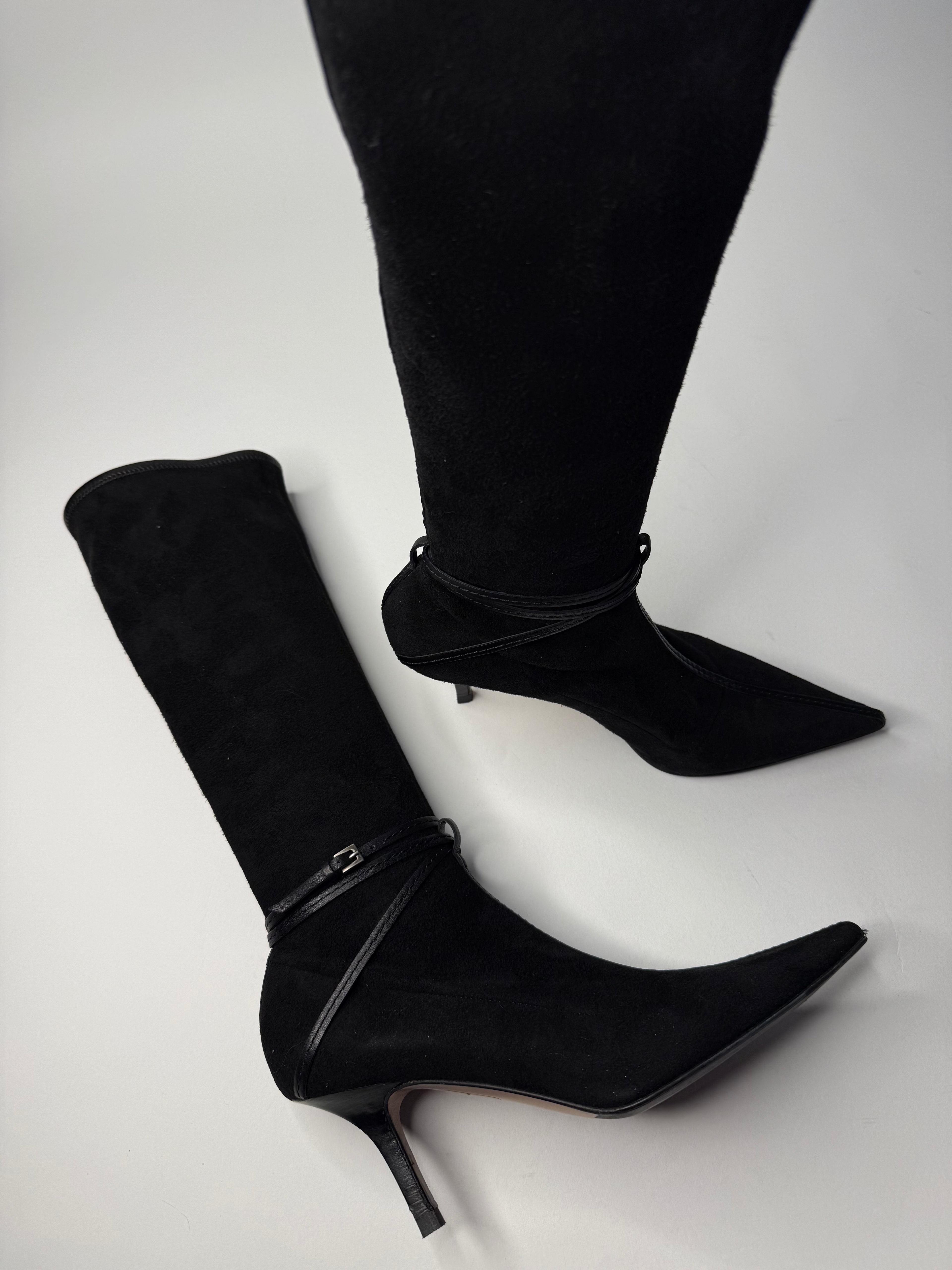 Gucci suede boots Tom Ford Era