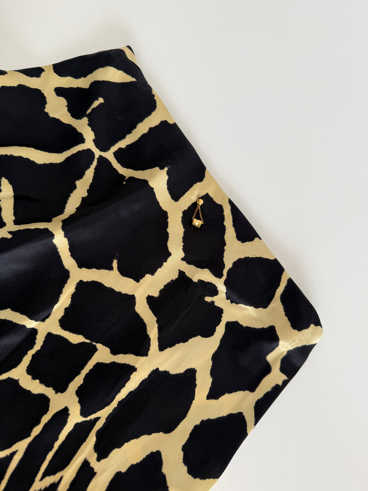 Roberto Cavalli FW 2000 silk giraffe print skirt Runway