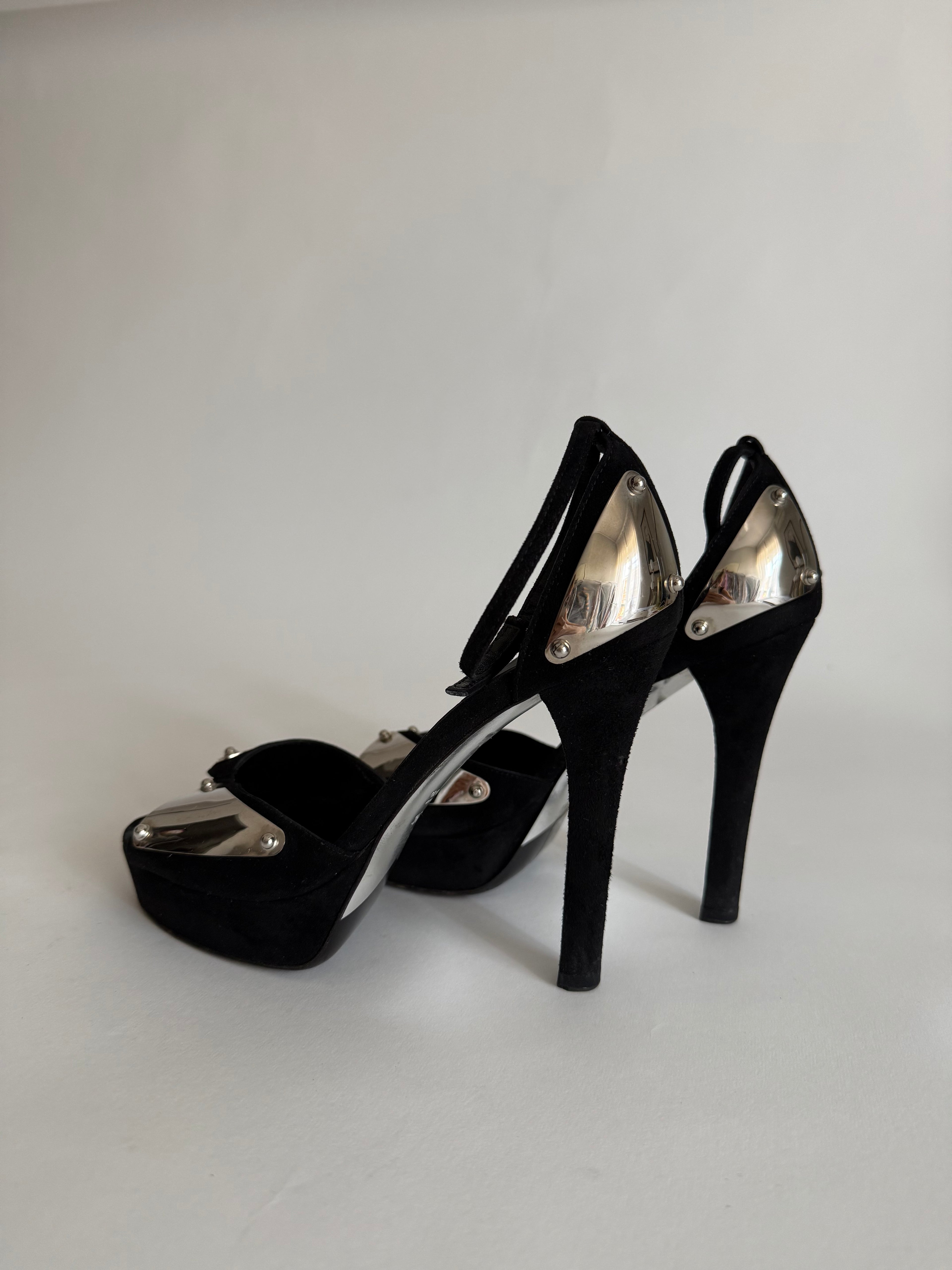 Gucci black silver heels