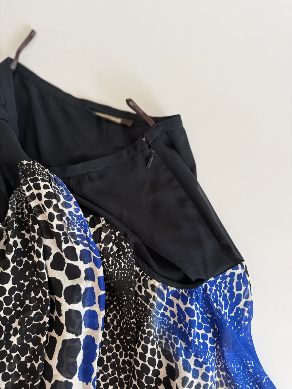 Roberto Cavalli 2000s silk mini skirt multicolor featuring vibrant patterns and side zipper, vintage fashion made in Italy.Roberto Cavalli 2000s silk mini skirt multicolor