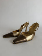 Gucci F/W 2000 gold tiger slingback