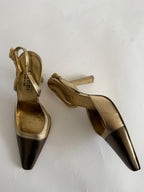 Gucci F/W 2000 gold tiger slingback