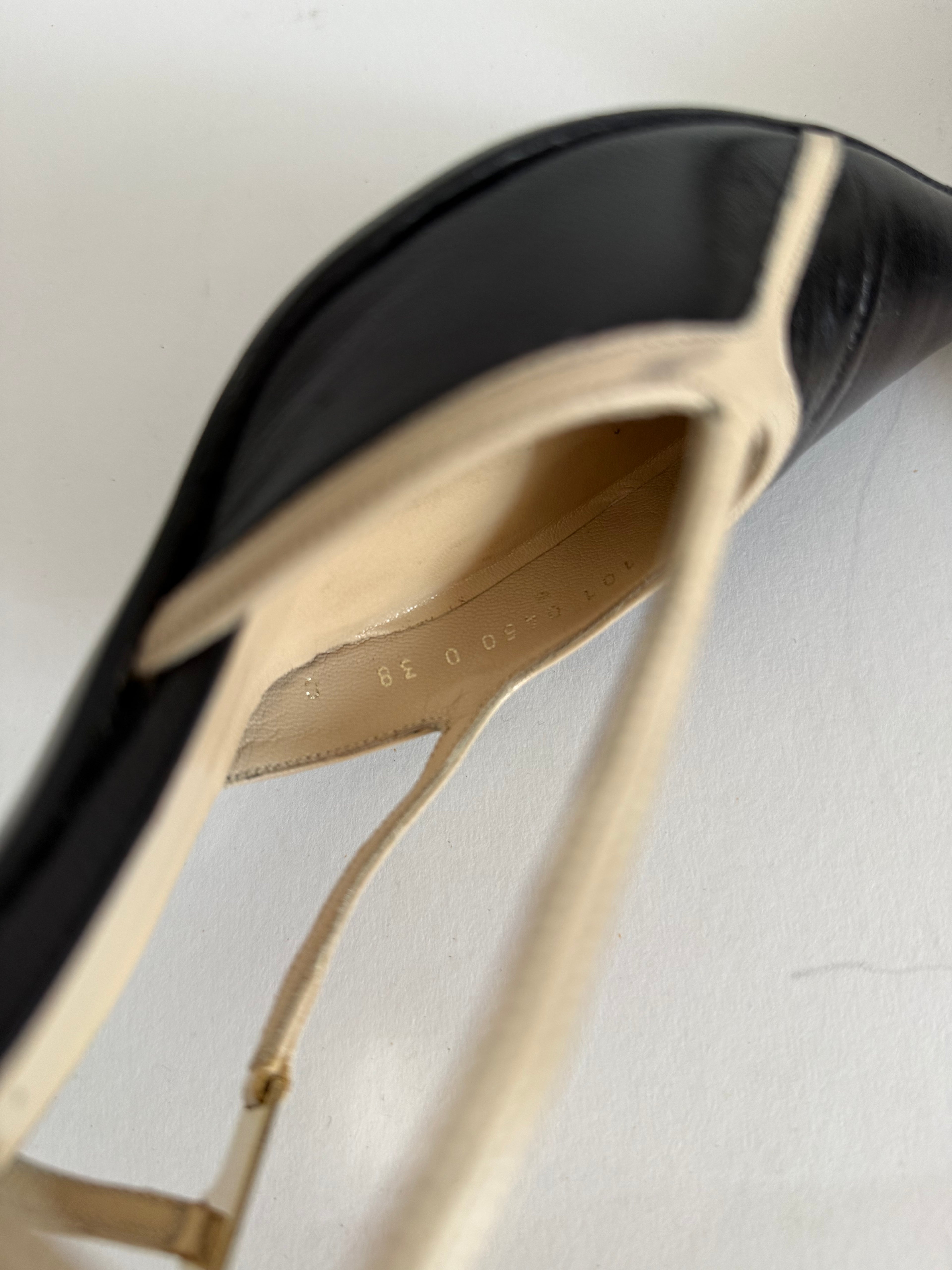 Gucci 2000s slingback