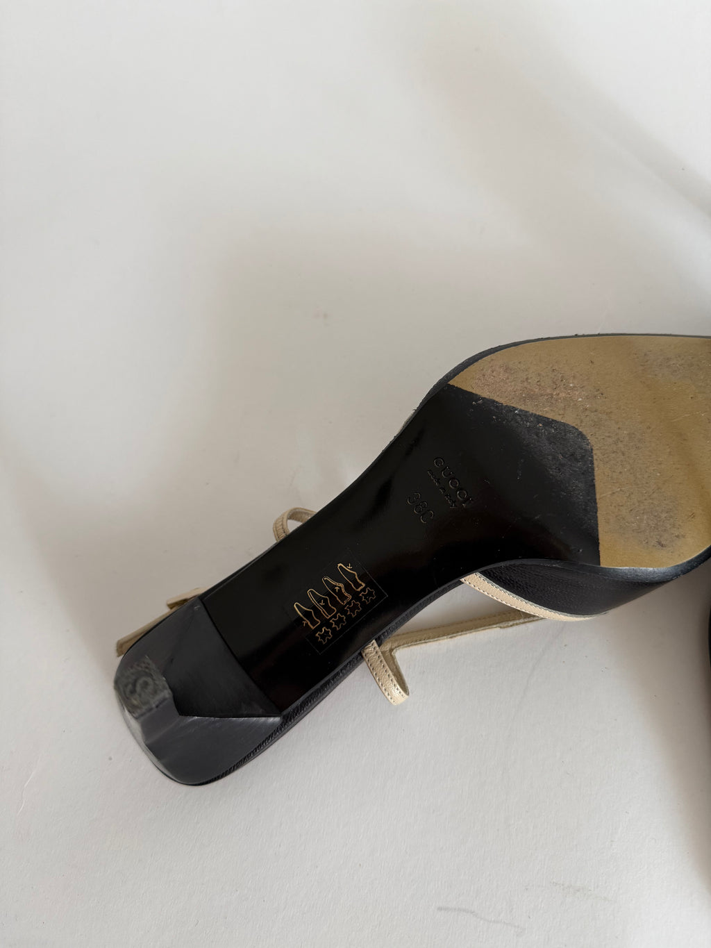 Gucci 2000s slingback