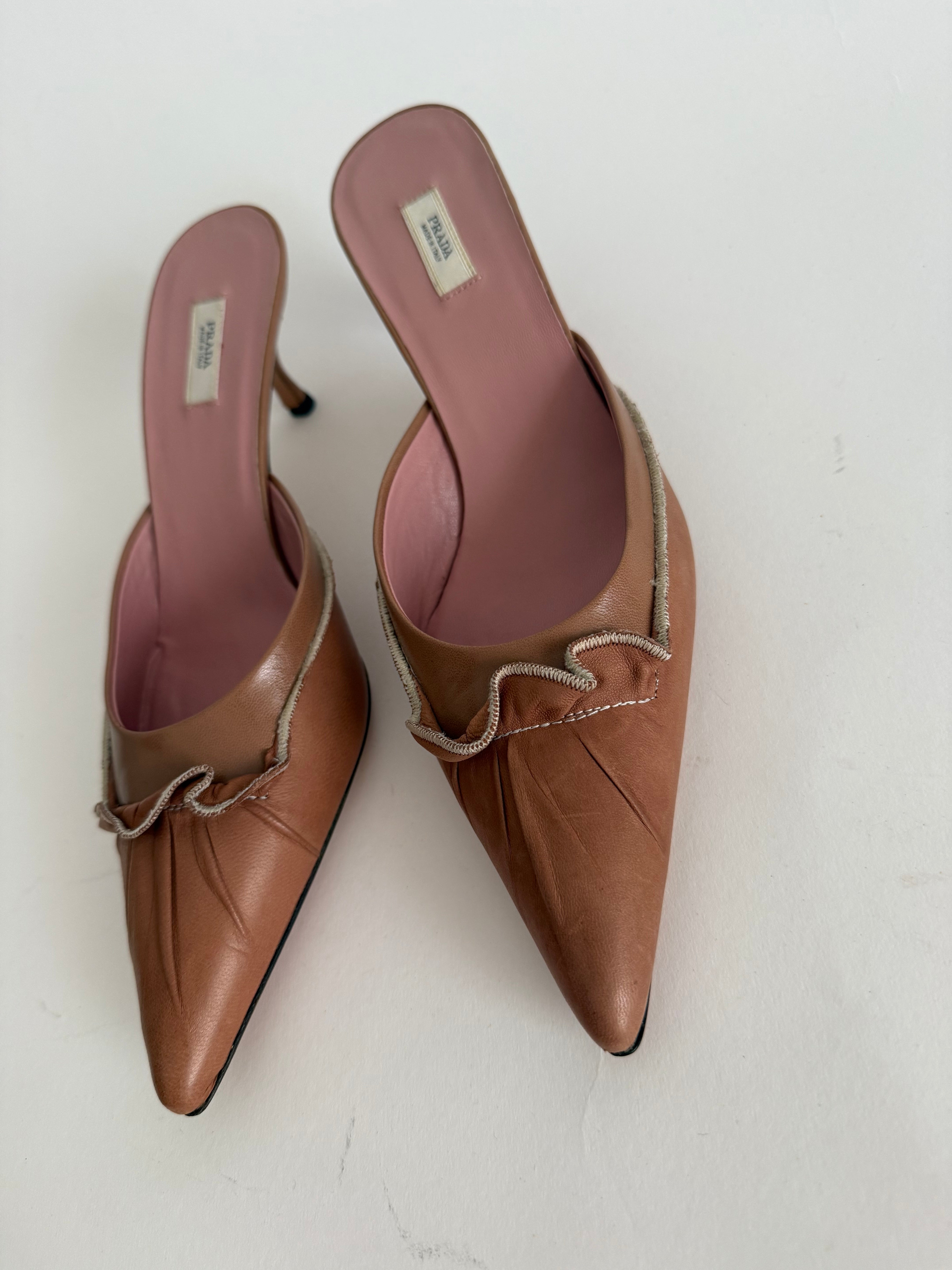 Prada Prada 2000s mules Emilia Archive Vintage – Emilia Archive