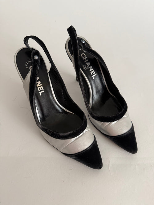 Chanel velvet silver pumps