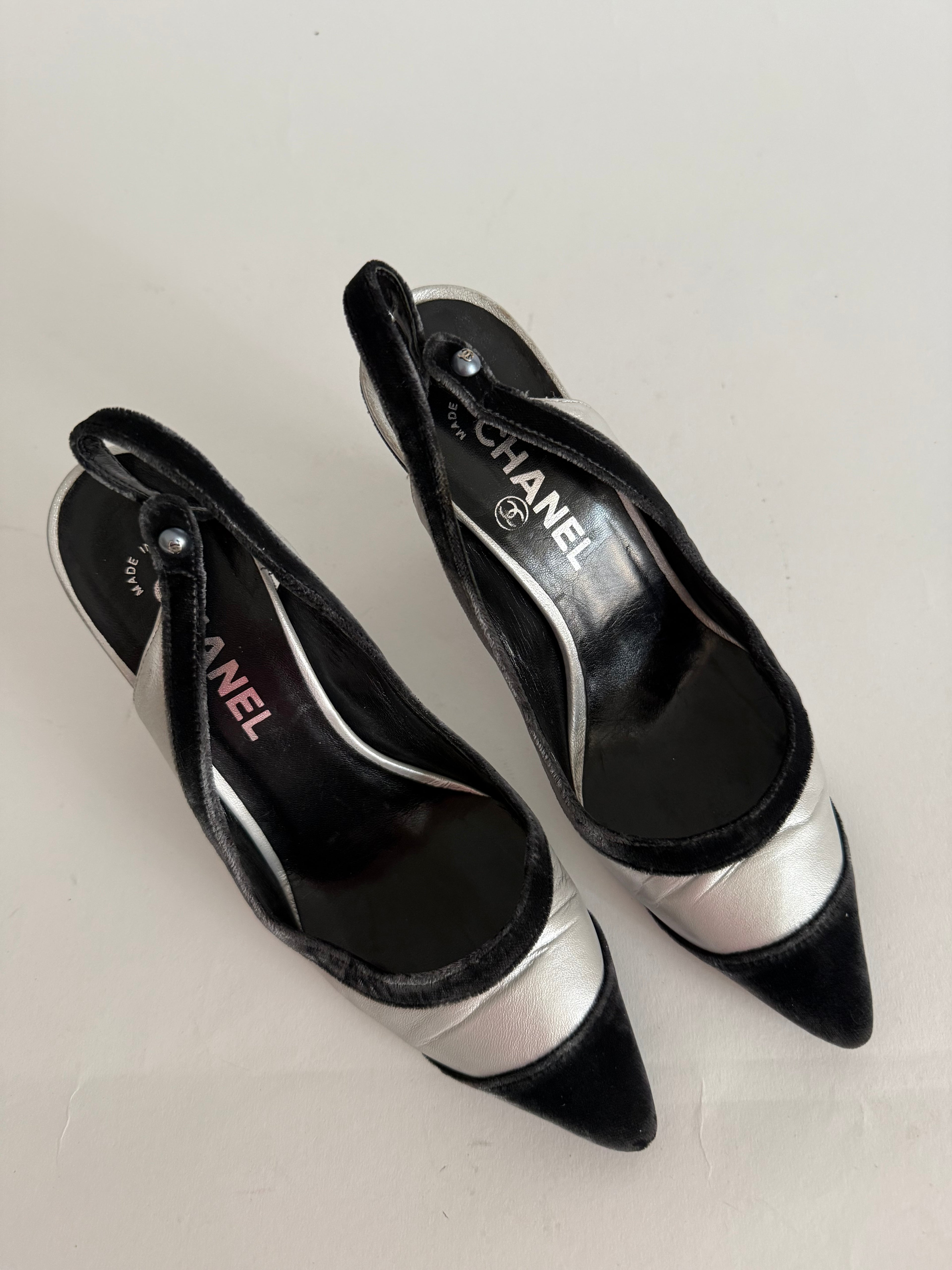 Chanel velvet silver pumps