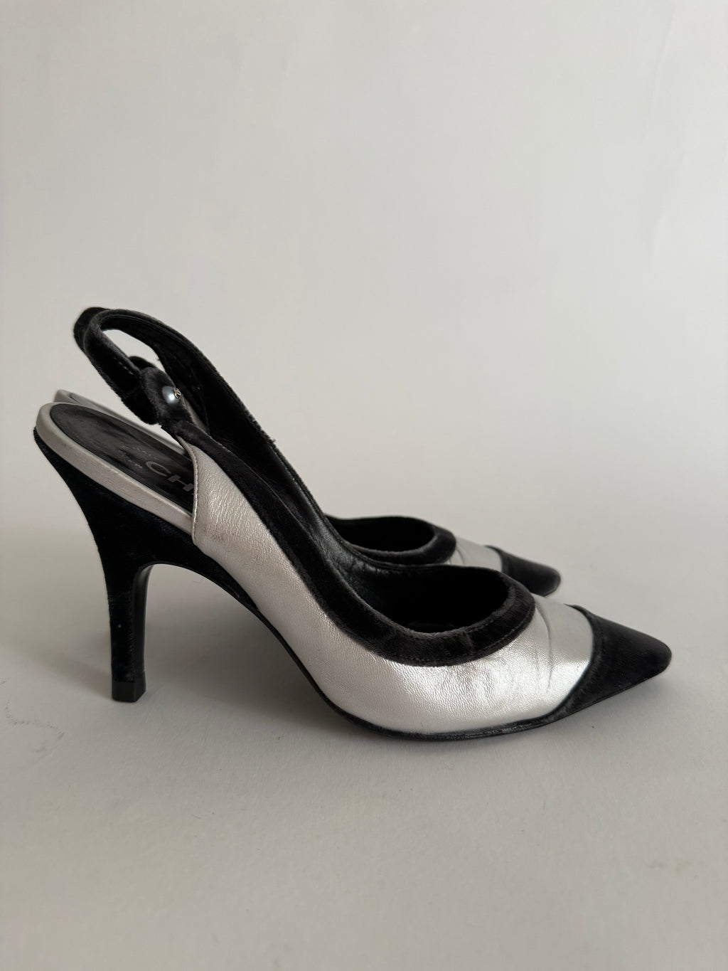 Chanel velvet silver pumps