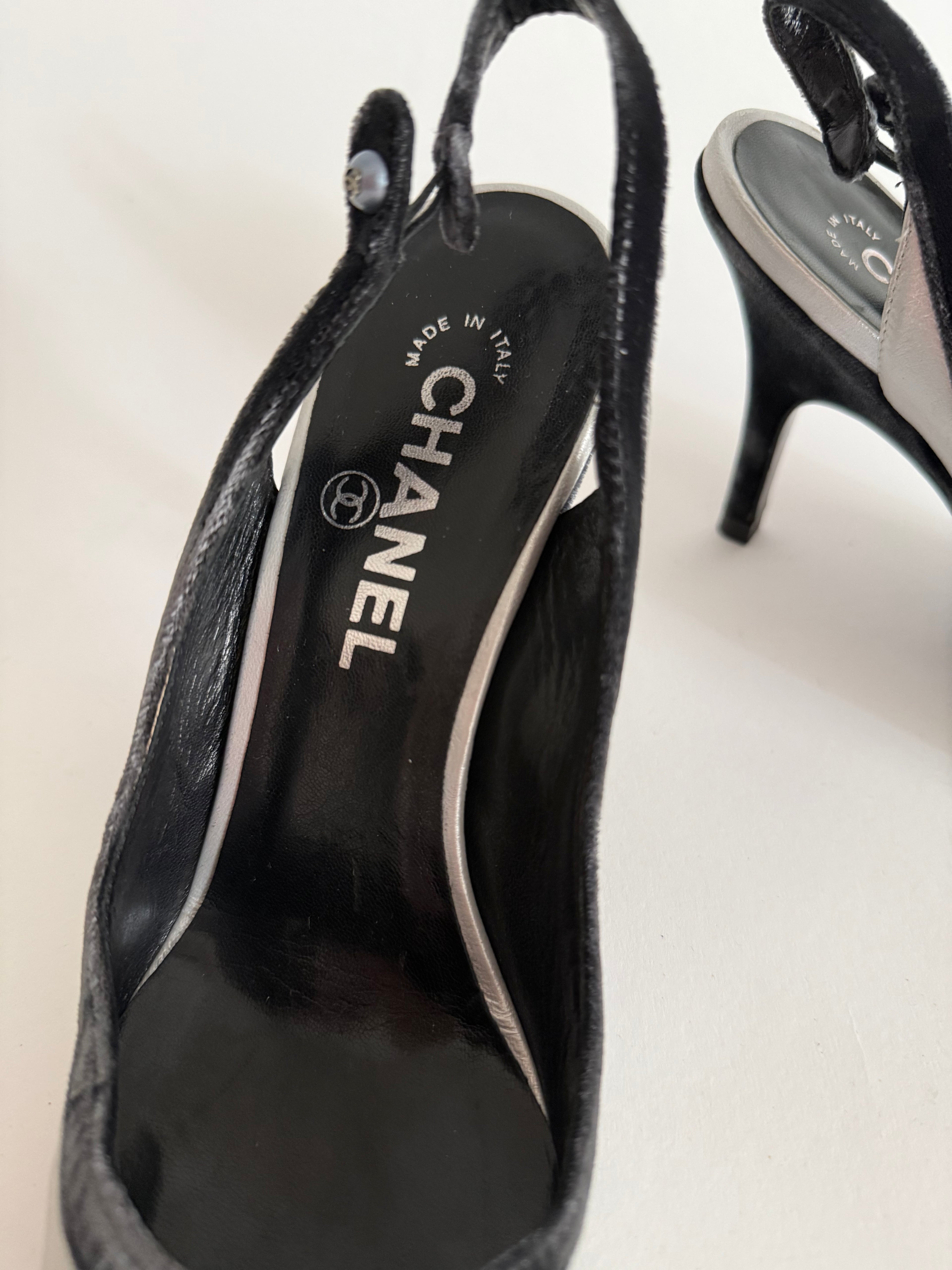 Chanel velvet silver pumps