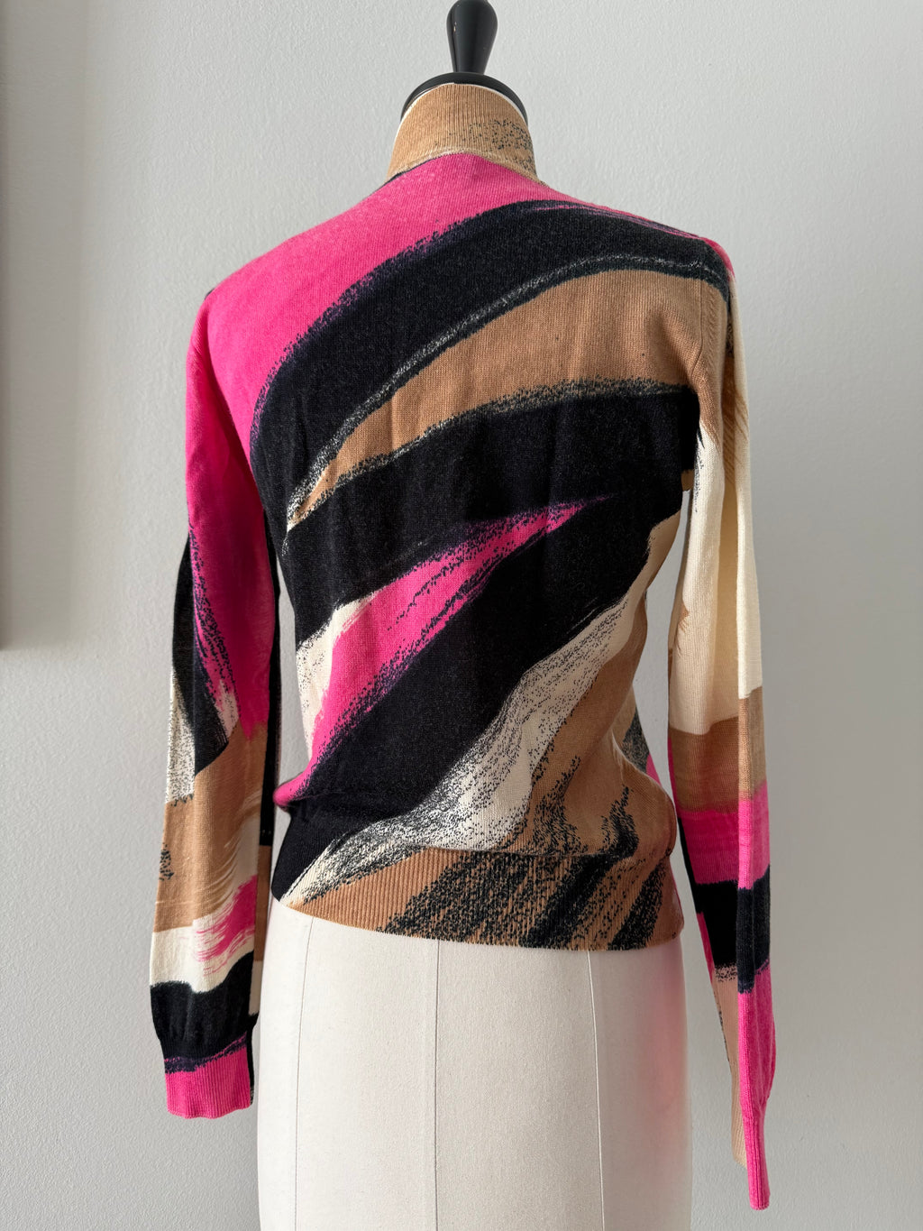 Gianni Versace FW 2001 Runway warm sweater
