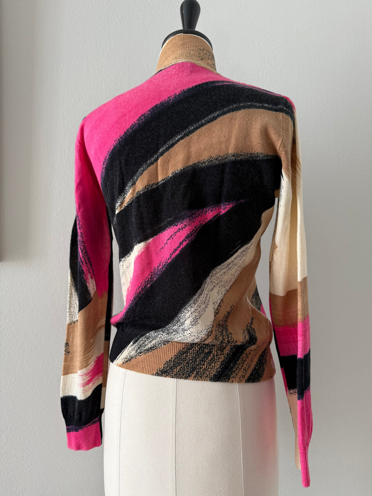 Gianni Versace FW 2001 Runway warm sweater