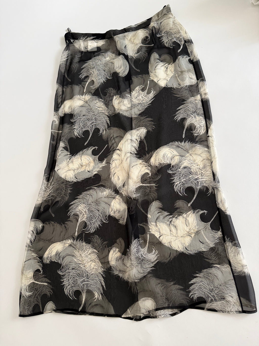 Dolce & Gabbana FW 1997 Runway black silk feather tailleur