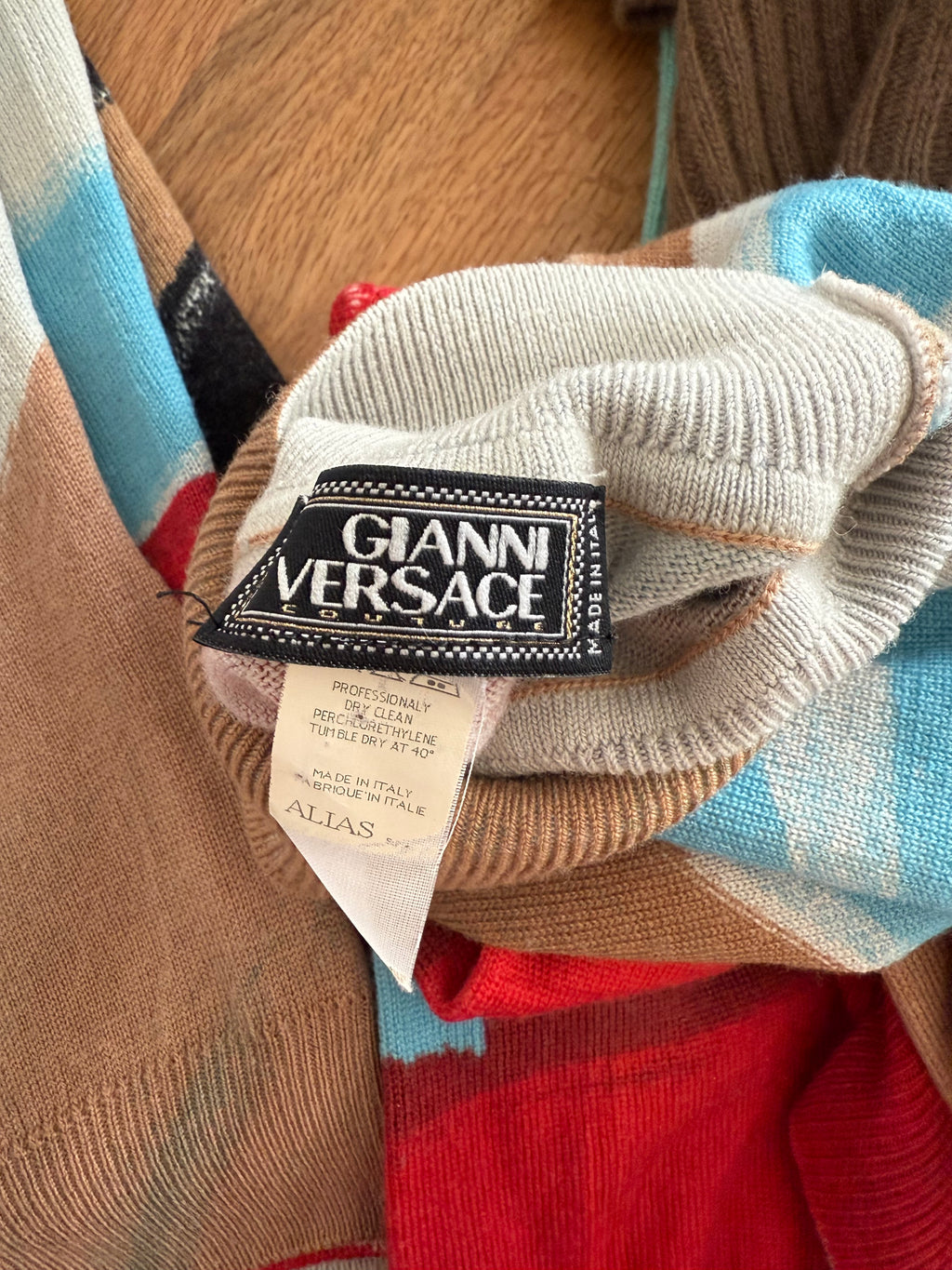Gianni Versace FW 2001 Runway wool sweater turtleneck