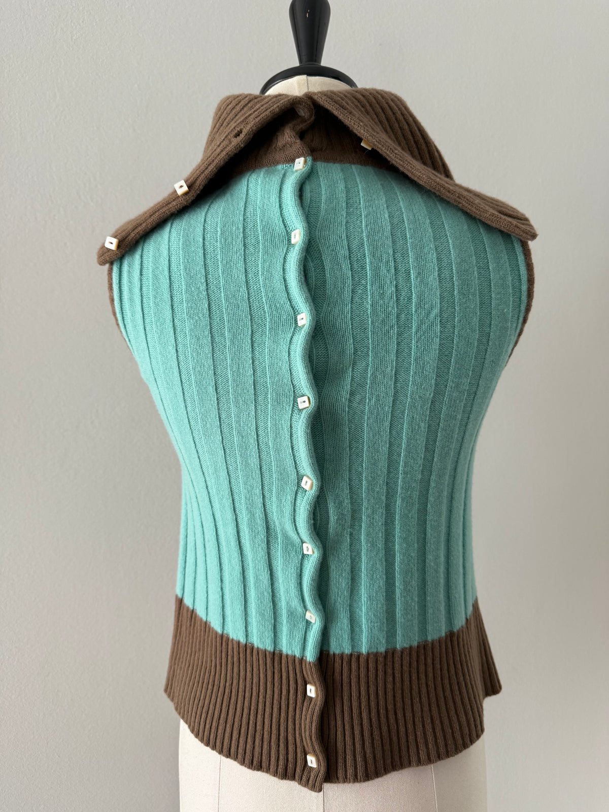 Gianni Versace FW 2000 Runway wool turtleneck