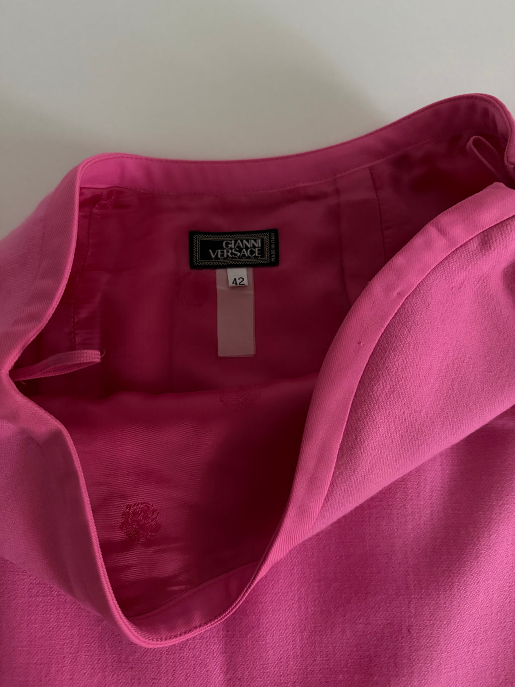 Wool pink skirt Barbie Gianni Versace FW 2002 Runway