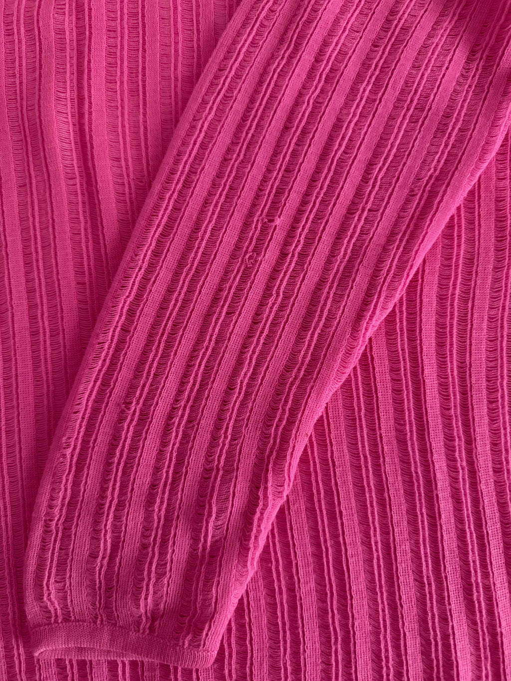 Gianni Versace FW 2002 Runway wool pink sweater