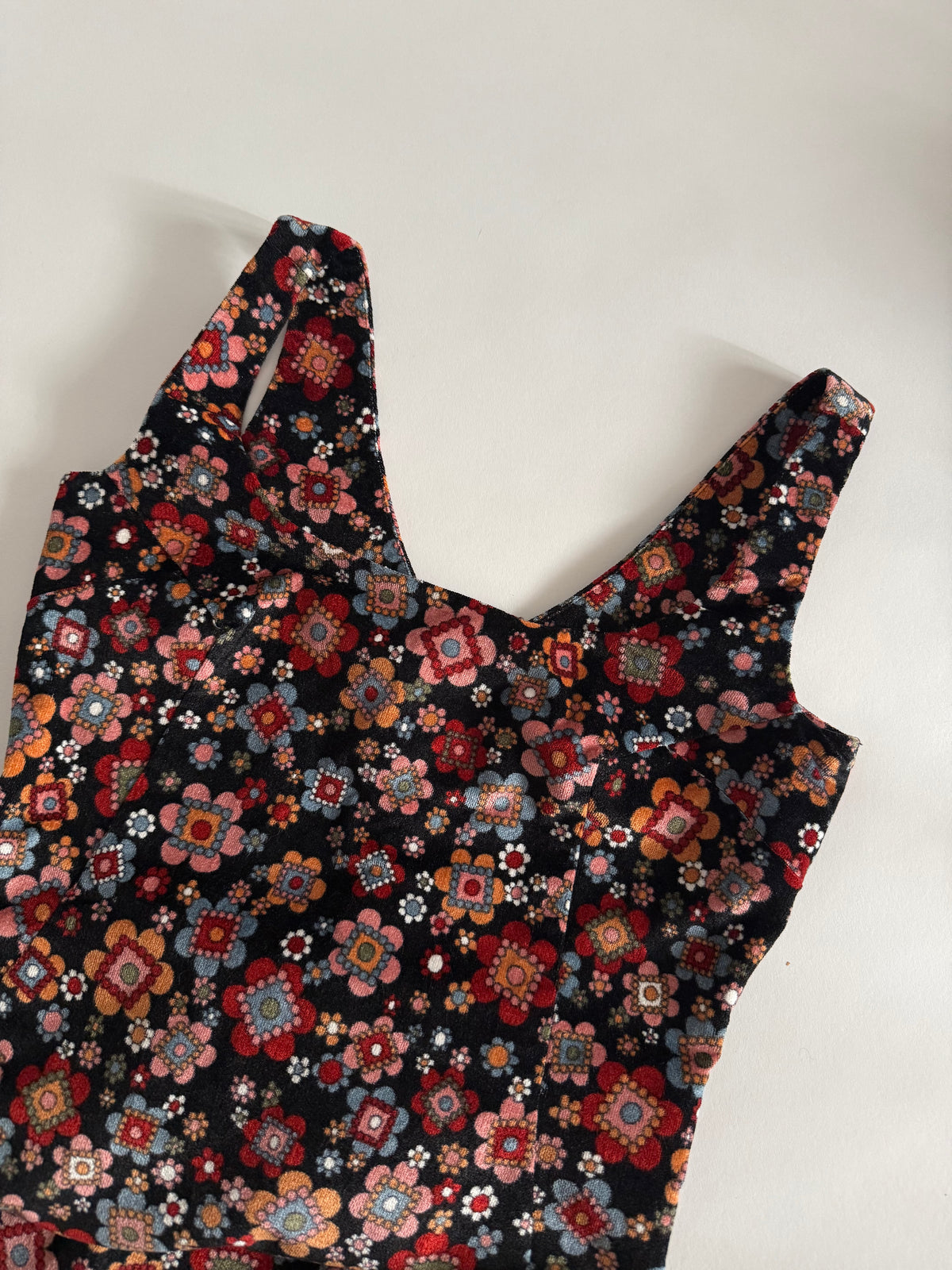 D&g multicolor flower print dress early 2000s